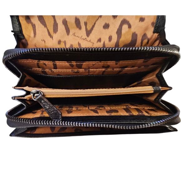 Aimee Kestenberg- Bali Wallet Crossbody NWT Original Lining - Picture 3 of 7